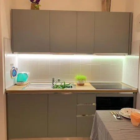 Holiday home Nuovissimo A 300 Mt Dalle Mura Con Posto Auto Lucca